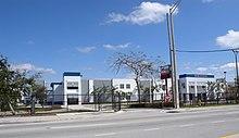 Miramar High School - panoramio.jpg