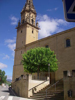 Iglesia de Oyón.jpg