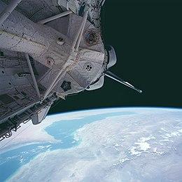 STS094-737-071 Columbia and Spacelab Module LM1.jpg