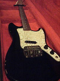 Fender Bronco.jpg