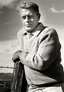 Walter Van Tilburg Clark.jpg