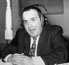 Maurizio Costanzo 1972.jpg