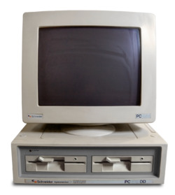 Schneider Amstrad PC 1512 DD Transparent BG.png
