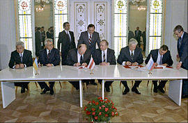 RIAN archive 848095 Signing the Agreement to eliminate the USSR and establish the Commonwealth of Independent States.jpg