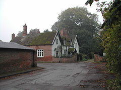 North Lodge and Entrance Winkburn Hall - geograph.org.uk - 61779.jpg