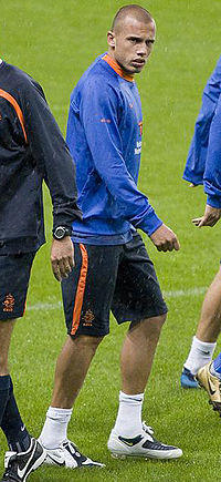 Heitinga 08.08.jpg