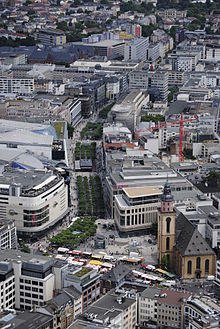 Frankfurt am Main - Zeil Juli 2014.JPG
