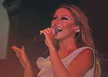 Hadise (1).jpg