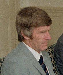 Warren Cooper 1983.jpg