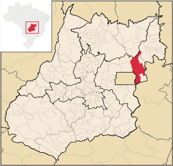 Location in the state of Goiás and Brazil