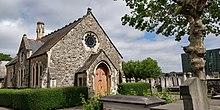 Willesden Jewish Cemetery prayer hall.jpg