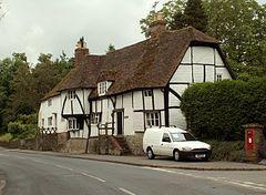 Old cottages at Bearsted - geograph.org.uk - 1356785.jpg