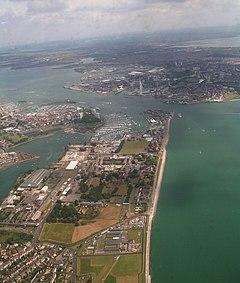 Royal Naval Hospital Haslar to Historical Dockyard- aerial 2014 (geograph 4036123).jpg