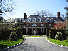 Hillwood Museum Exterior Front.jpg
