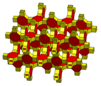 Octagonal prism apeirohedron 4448.png