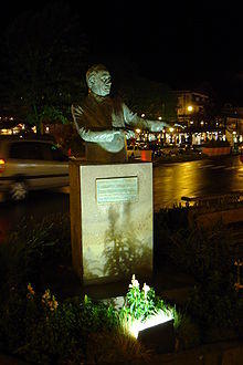Eleazar de Carvalho Estatua3.JPG
