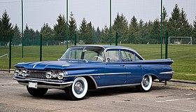 Oldsmobile Super 88 - Flickr - Alexandre Prévot.jpg