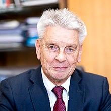 Alain Richard (46824286014) (cropped).jpg