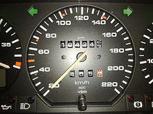 Metric speedometer from a 1992 Euro-spec Passat B3.jpg