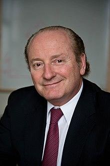 Robert Merton November 2010 03(1).jpg