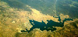 Lake Jindabyne aerial.jpg