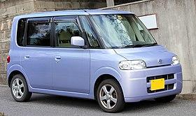 Daihatsu Tanto 103.JPG