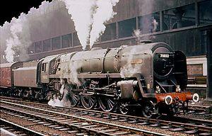 70032 Lord Tennyson Manchester Victoria.jpg