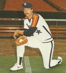Bob Knepper Houston Astros.jpg