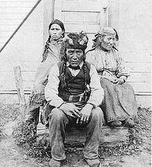 Beaver chief and family Peace River area Alberta NA-1440-8.jpg