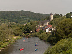 Bollendorf, de Sauer met die katholische Pfarrkirche Sankt Michael Dm foto5 2014-06-09 10.45.jpg