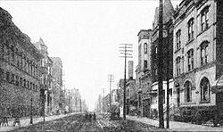 South Dearborn Street in the Levee, c. 1911. The Everleigh Club, a notorious high-priced brothel, is on the far right.
