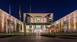 Cancillería Federal, Berlín, Alemania, 2016-04-21, DD 37-39 HDR.JPG