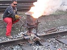 Thermite welding 03.jpg