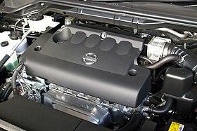 Nissan QR25DE Engine.JPG