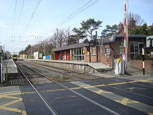 Sandymount Train Station, Dublin.JPG
