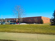 Monona Grove High School - panoramio.jpg