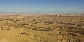 Israel-2013-Aerial 00-Negev-Makhtesh Ramon.jpg