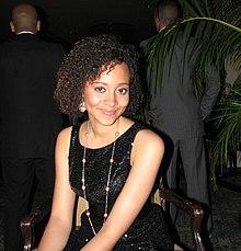 Aaryn Doyle @ Stop 33 TO Canada 2008.jpg