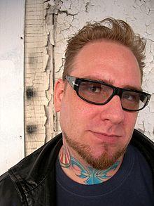 Lee Mroszak (Crazy Cabbie).jpg