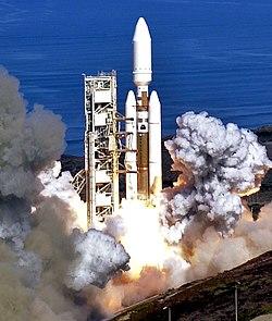 Titan IV Centaur launch - Vandenberg AFB.jpg