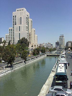 Barada river in Damascus (April 2009).jpg