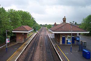 Mortimer railway station 1.JPG