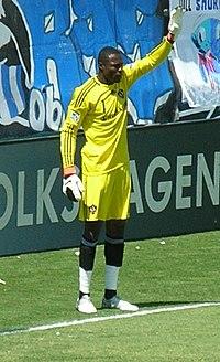 Donovan Ricketts at Galaxy at Earthquakes 2010-08-21 6.JPG