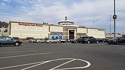 Brass Mill Center Waterbury, CT April 2018 (40991514074).jpg