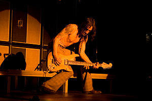 Bettencourt performing in 2008
