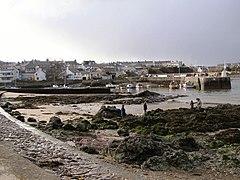 Cemaes - geograph.org.uk - 1716941.jpg