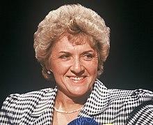 Teresa Gorman appearing on "After Dark", 12 June 1987.jpg