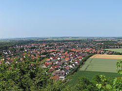 Lengede Seilbahnberg Blick.JPG