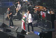 Manic Street Preachers - Cardiff June 2010.jpg