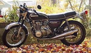 Honda CB550Four cropped.jpg